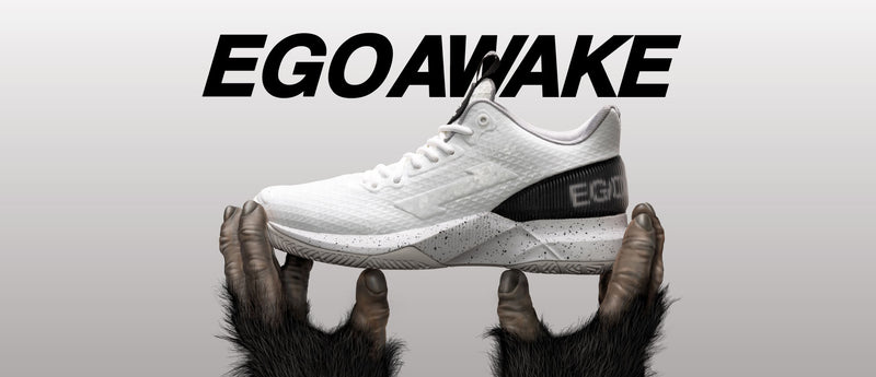 初のバスケットボール競技用シューズ「EGO AWAKE(エゴ アウェイク)」が4/2発売。