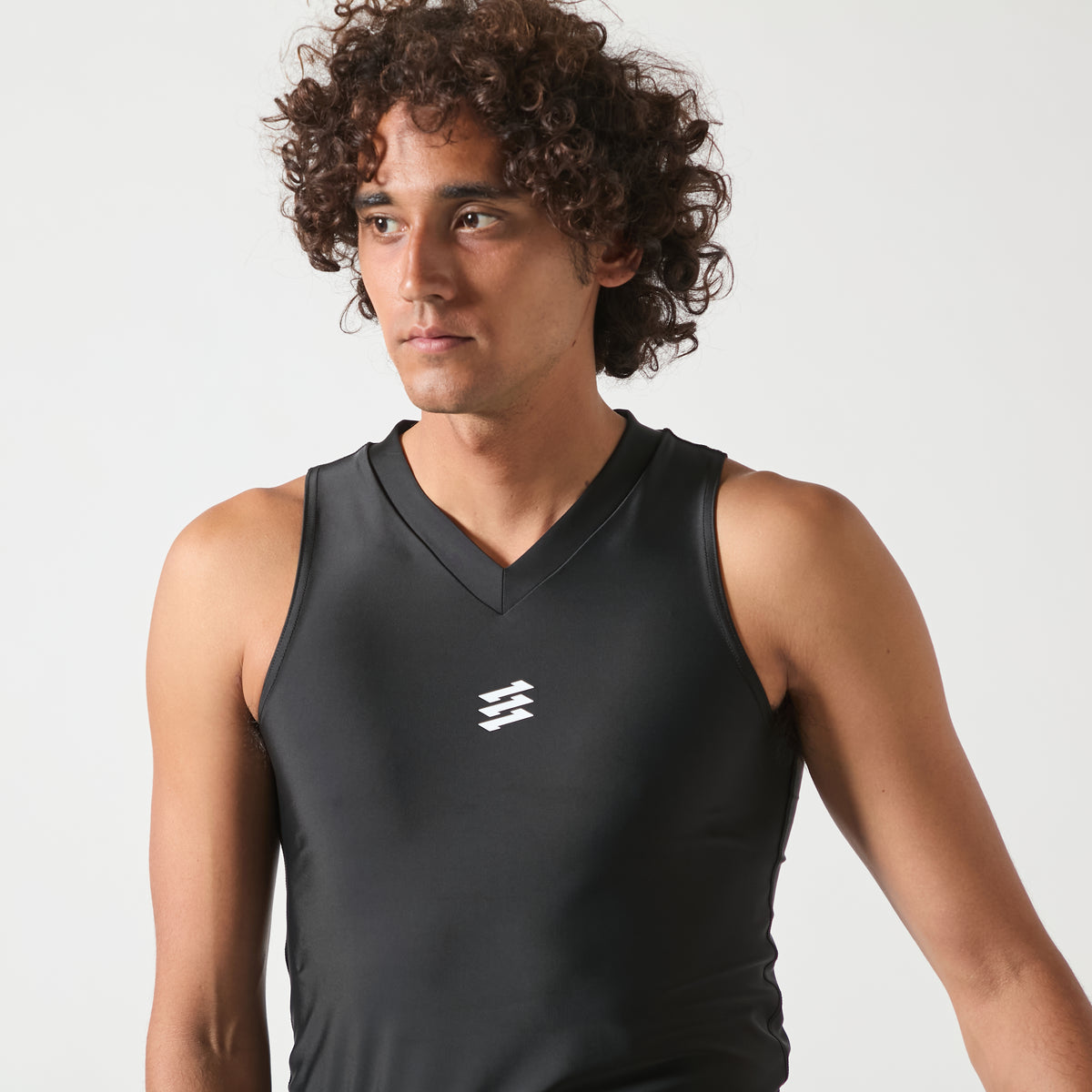V-neck EZ support inner tank top