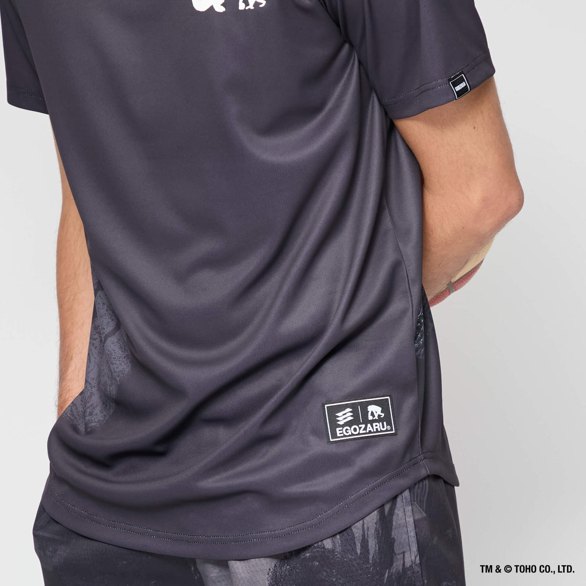 GODZILLA & EGOZARU バックプリント Tシャツ