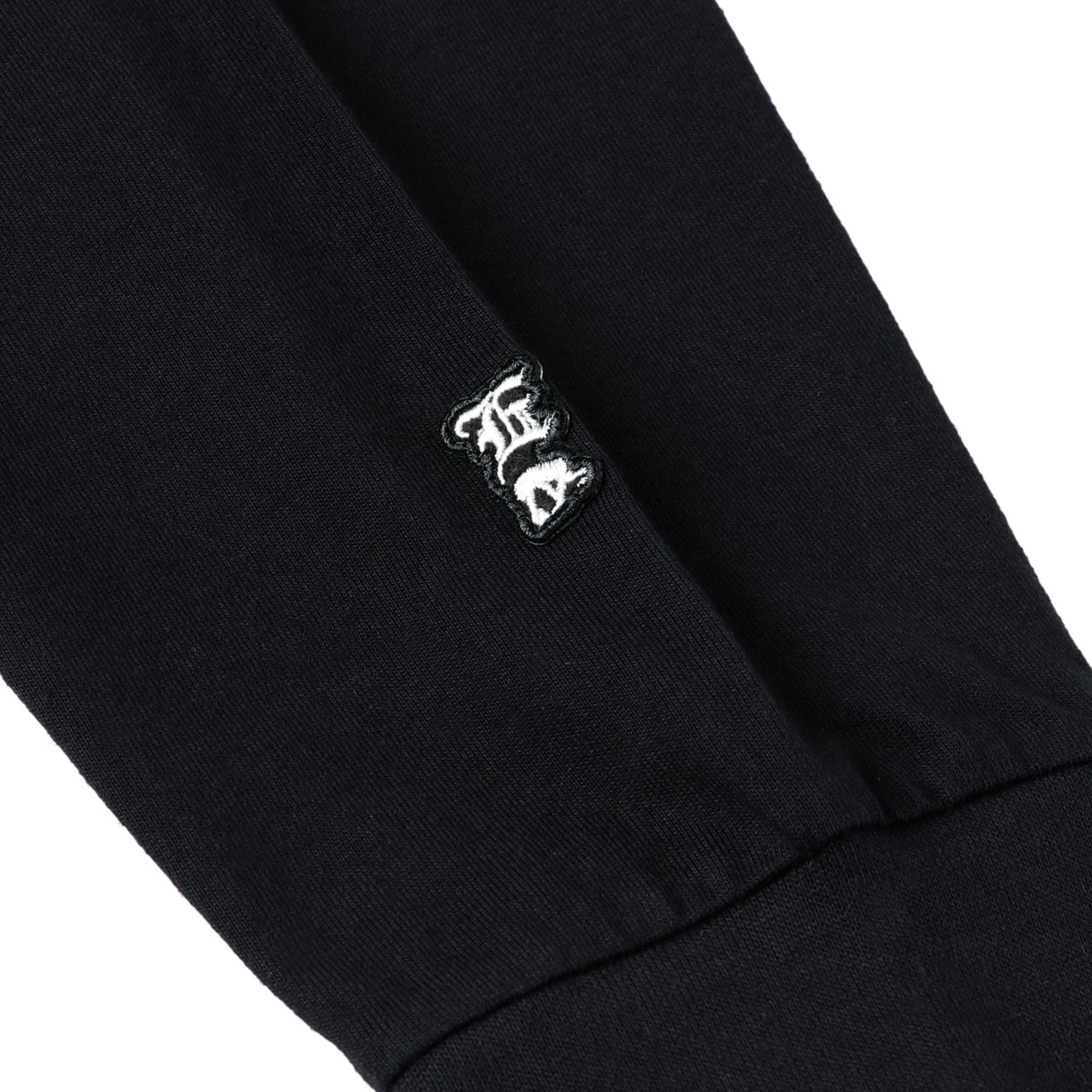 Emblem Oversized Cotton Long Sleeve T-shirt (EZBH)