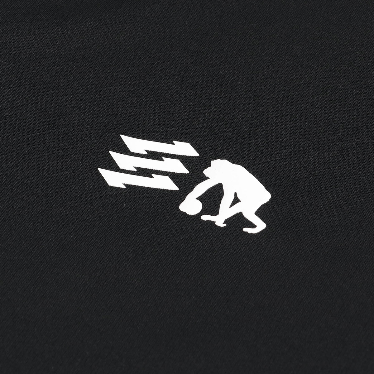 One-point dual logo sleeveless shirt