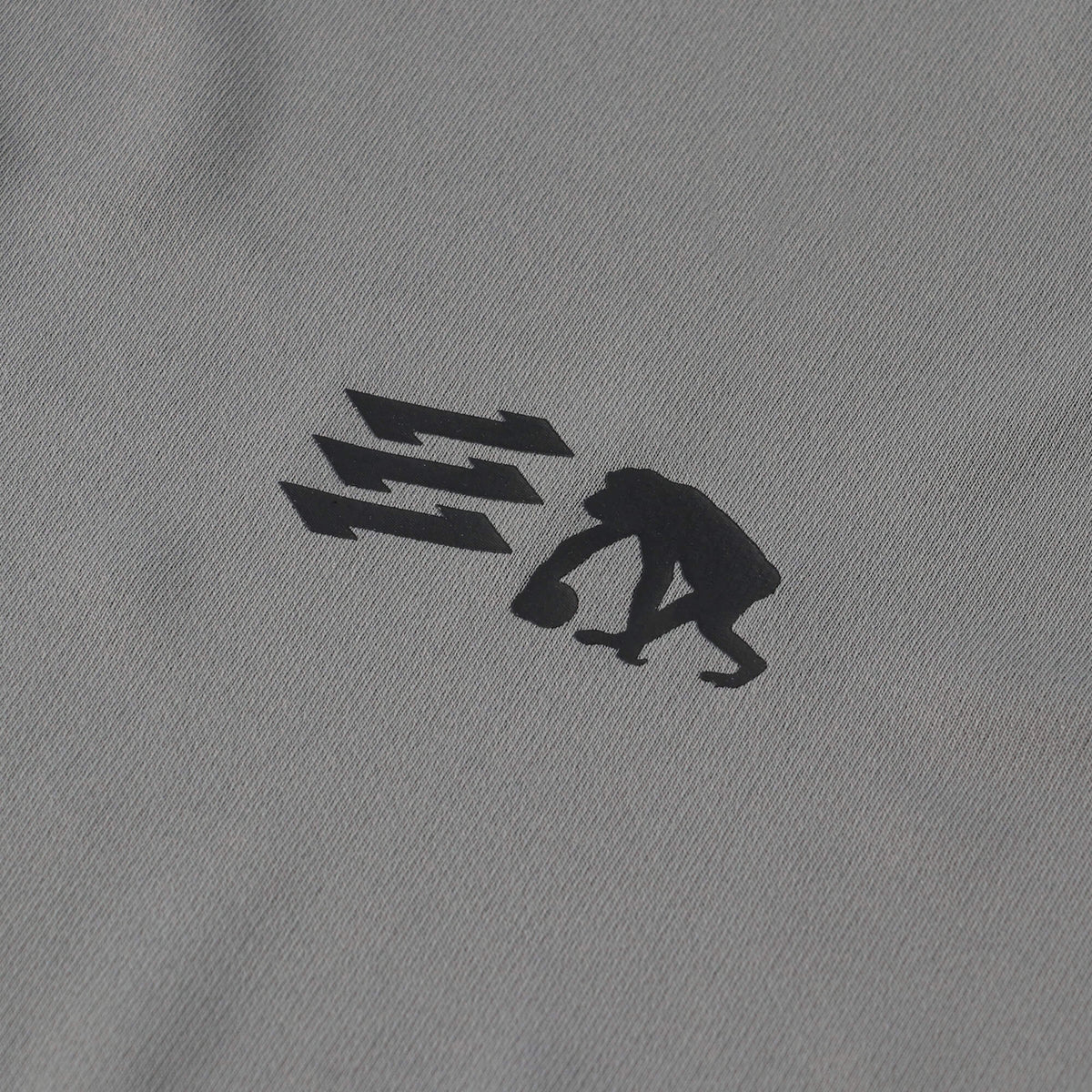 One-point dual logo sleeveless shirt