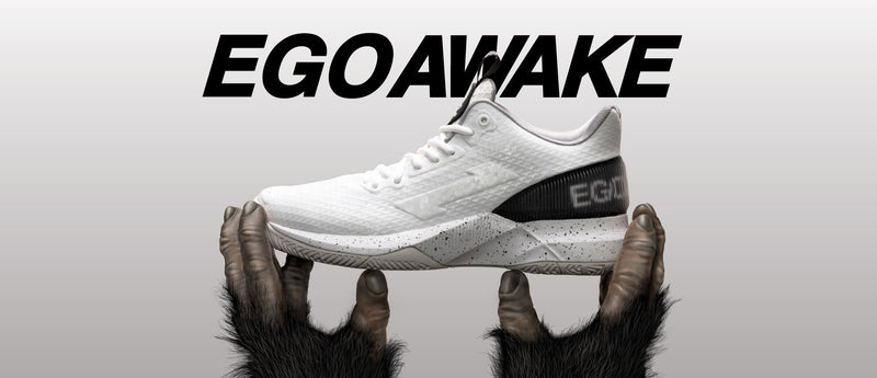 初のバスケットボール競技用シューズ「EGO AWAKE（エゴ アウェイク）」が4/2発売。