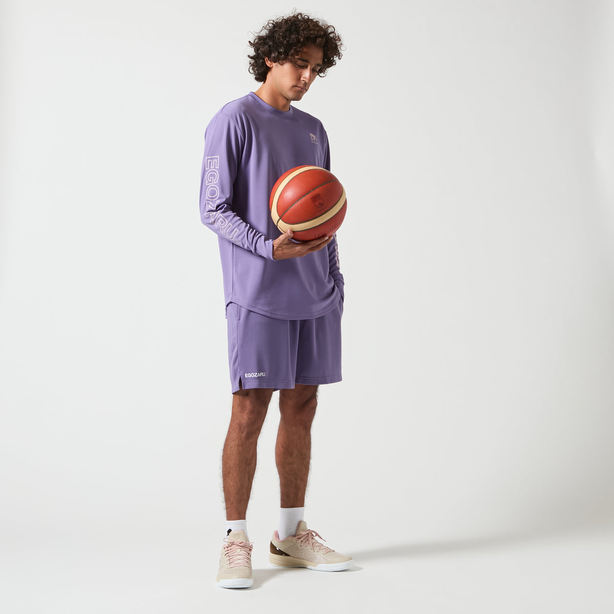 One-sided line sleeve logo long sleeve T-shirt