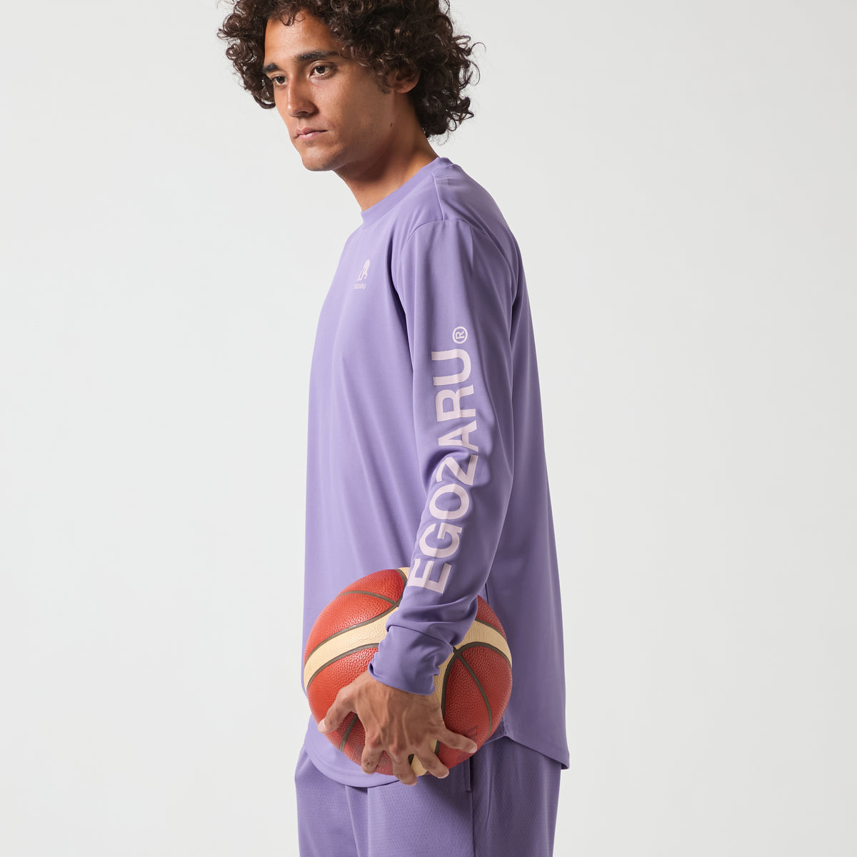 One-sided line sleeve logo long sleeve T-shirt