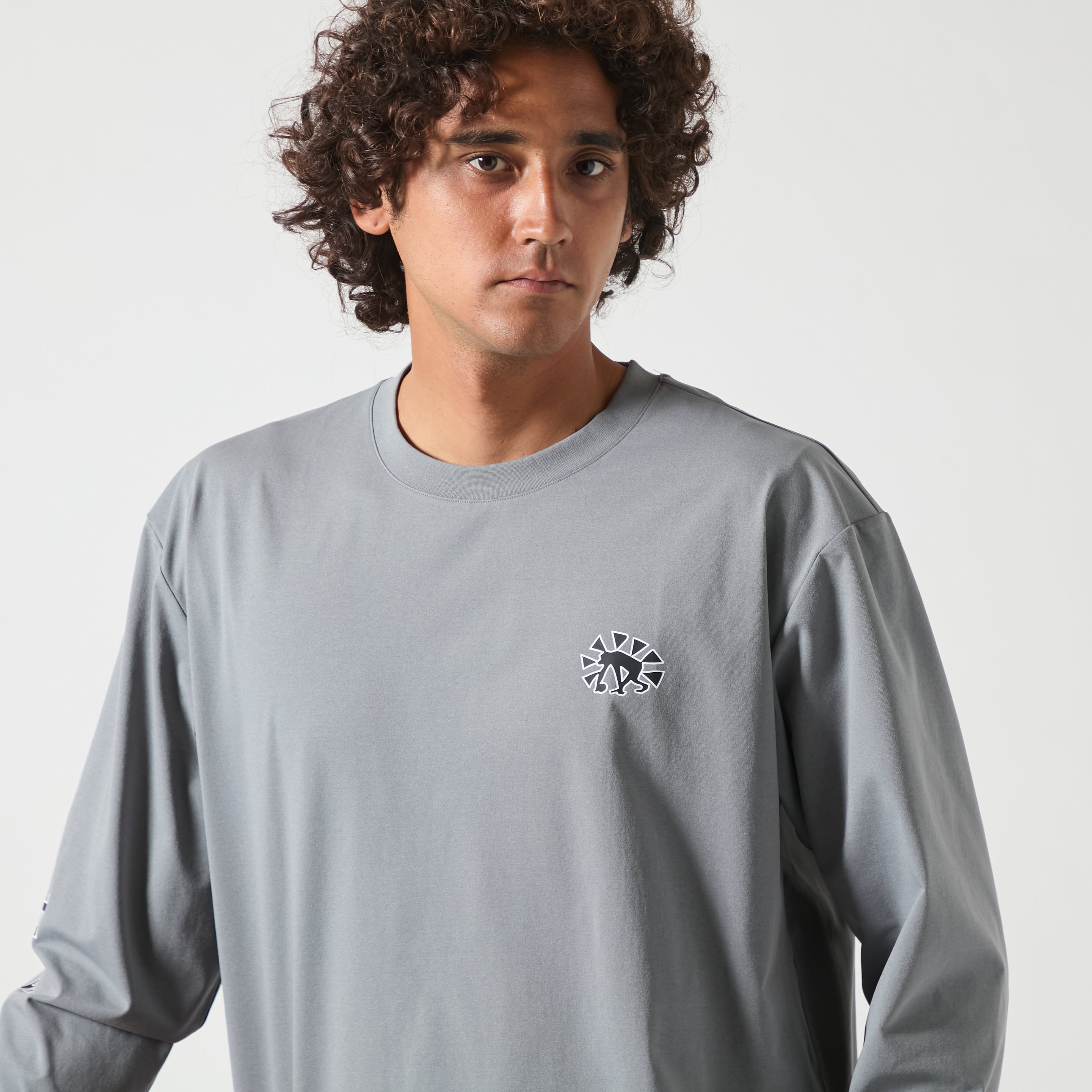 新品！Mサイズ！LVERSE #2 Tシャツ BABYL さくら 楽天市場】Tシャツ / 公式 CUBE SUGAR OE天竺 ピグメント染 切替