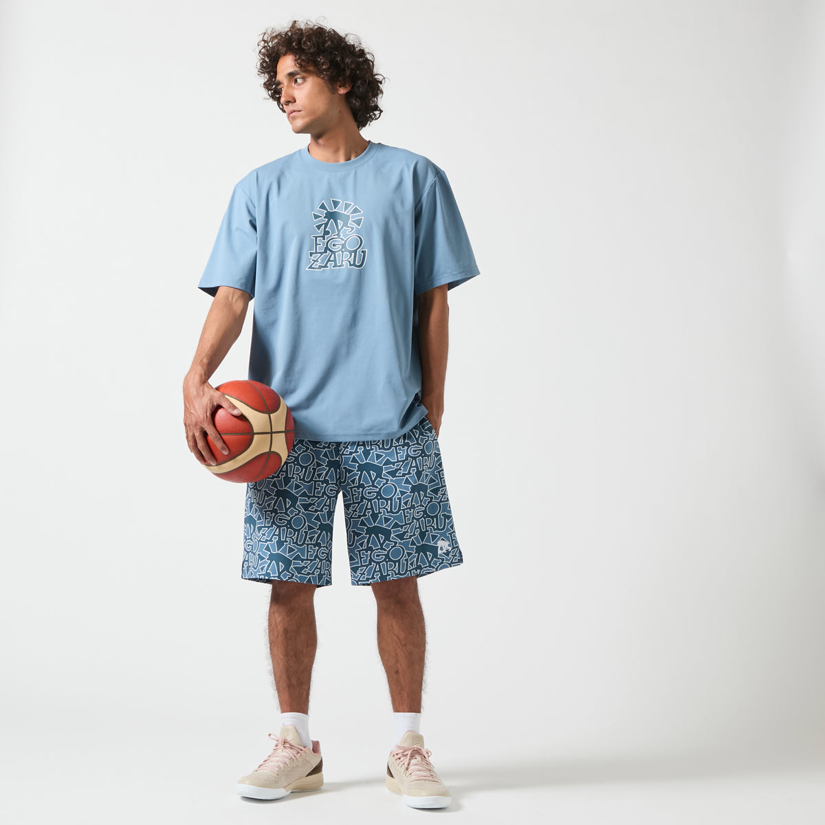 BIG Silhouette Upbeat T-shirt