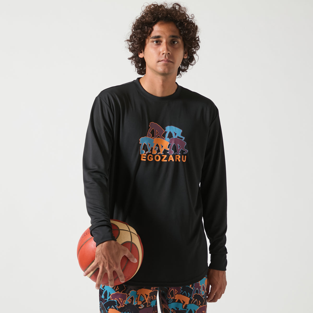 ディファレントロゴ ロングスリーブTシャツ