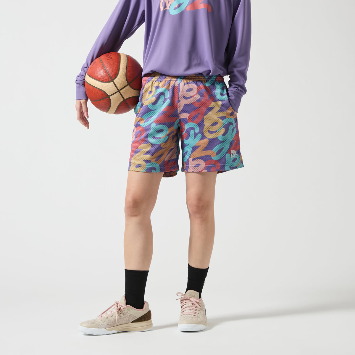 [Level Knee] Multiscript Shorts