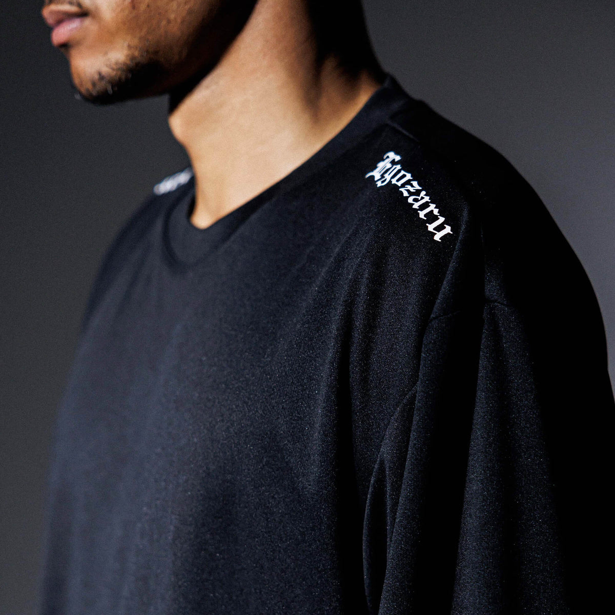 Shoulder logo oversized T -shirt (EZBH)