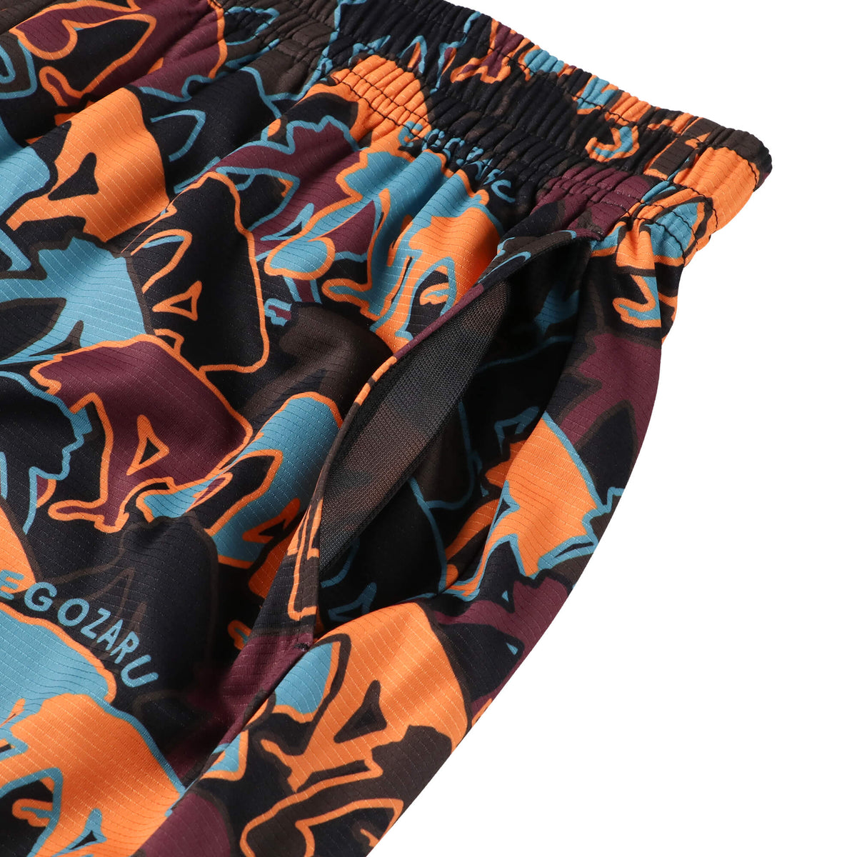 ［ひざ上丈］ディファレントロゴ ショートパンツ