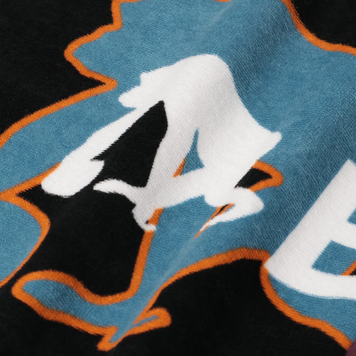 ディファレントロゴ スポーツフェイスタオル