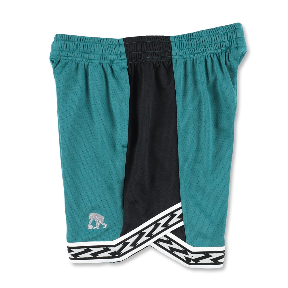 [Heart on the knee] Cut -off crank tape shorts