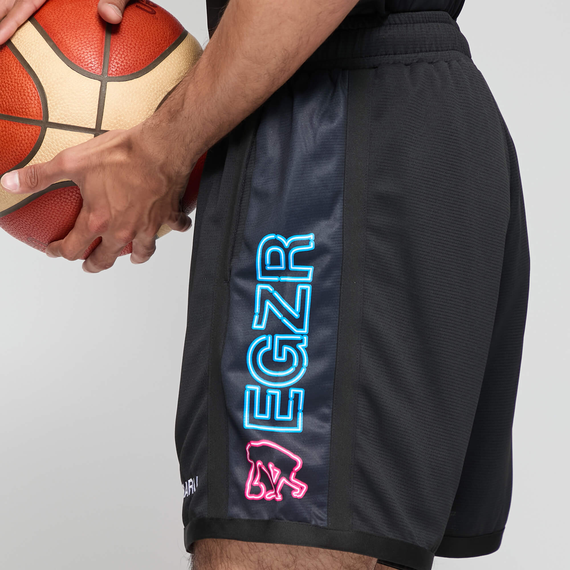 ひざ上丈］EGZRネオン カットオフショートパンツ – EGOZARU