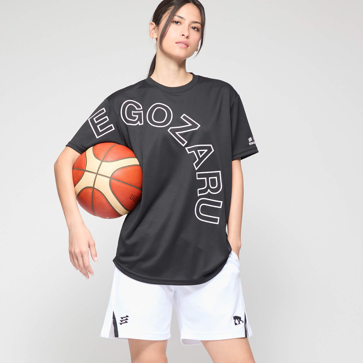 カーブ アウトラインロゴ Tシャツ