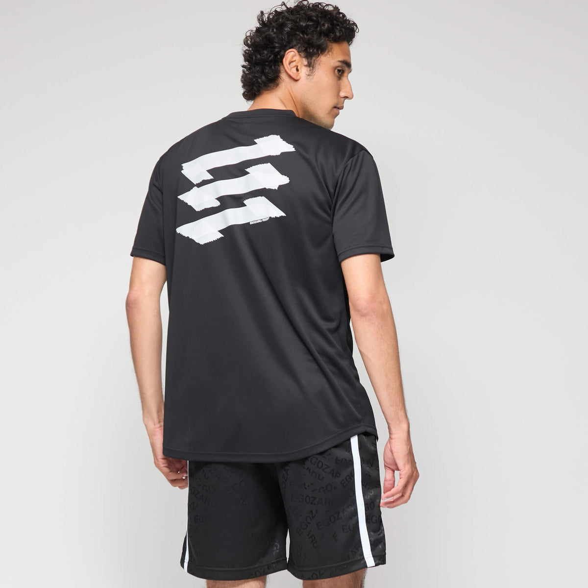 Masking logo T-shirt