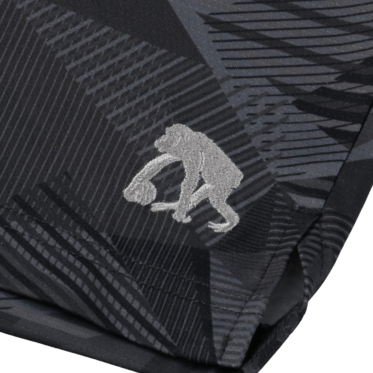 ［ひざ上丈］ワイドジオメトリック ズームアウト カットオフショートパンツ