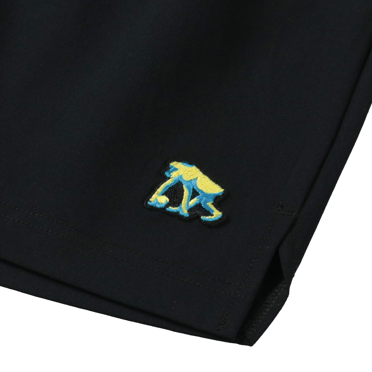 [ひざ上丈] ポリゴンワッペン カットオフショートパンツ