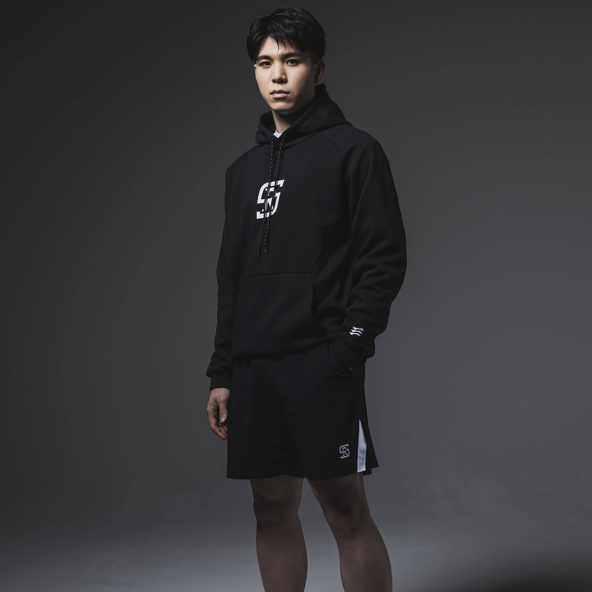 エゴザル瀬川琉久 RSファンクションゾーン プルオーバーパーカー RIKU］RSファンクション ゾーンプルオーバーパーカ – EGOZARU