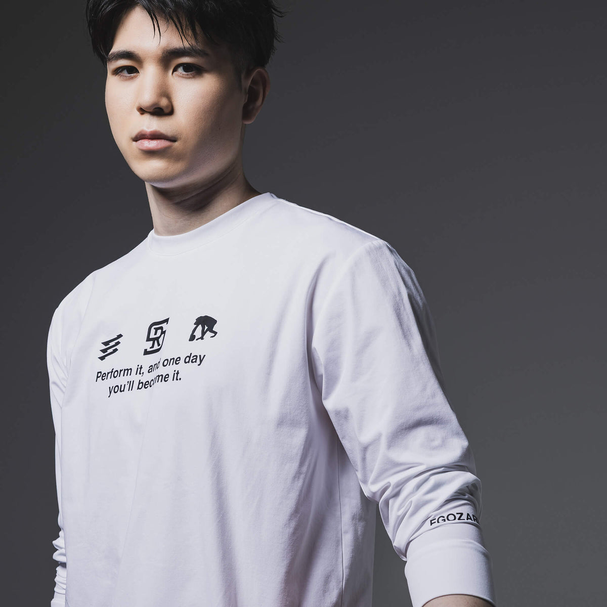 ［RIKU］RSスリーロゴ ロングスリーブTシャツ