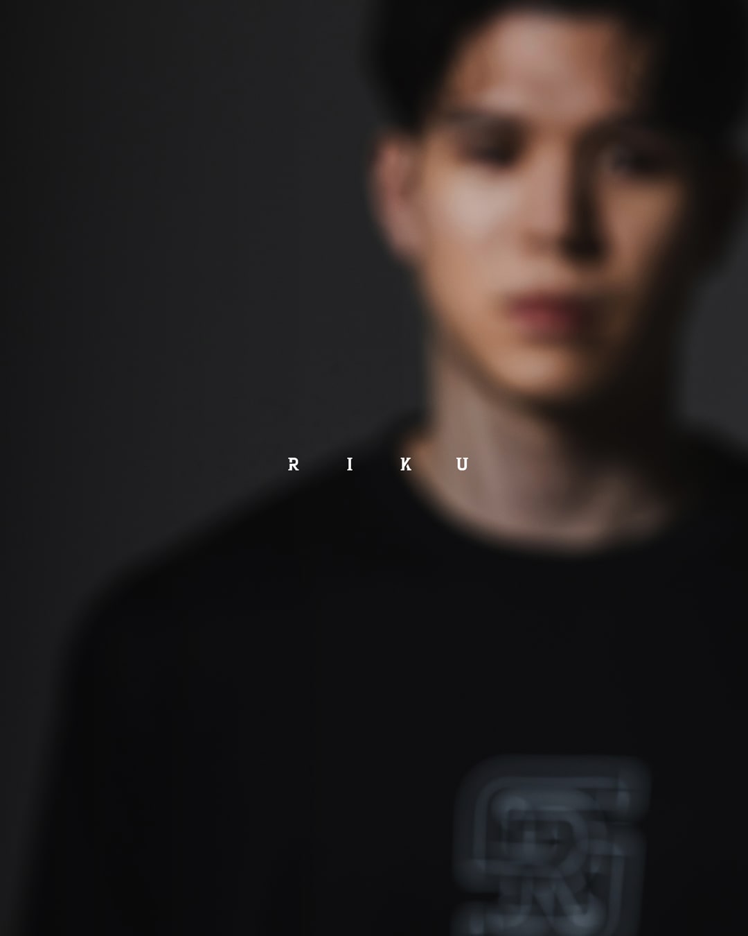 mobile_26ss_RIKU-AD-1080x1350.jpg