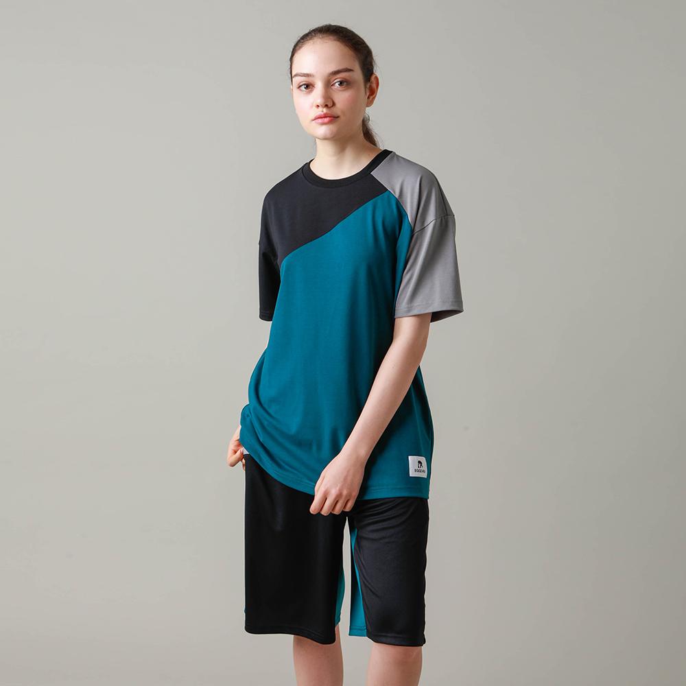 Diagonal Switching T -shirt