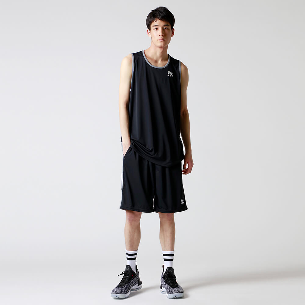 Piping hem switching tank top